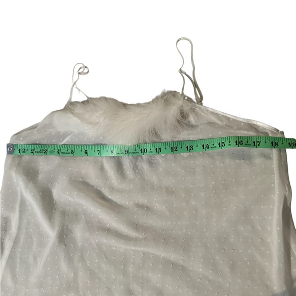 Oscar de la Renta Nightgown with feathers Adjustable strap Large white - Picture 4 of 12